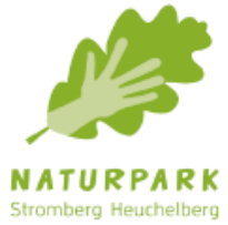 Logo des Naturparks Stromberg-Heuchelberg mit stilisierter grüner Eiche und Hand.